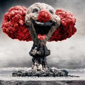 Atomska Bomba - Samo Bomba Straha?!?